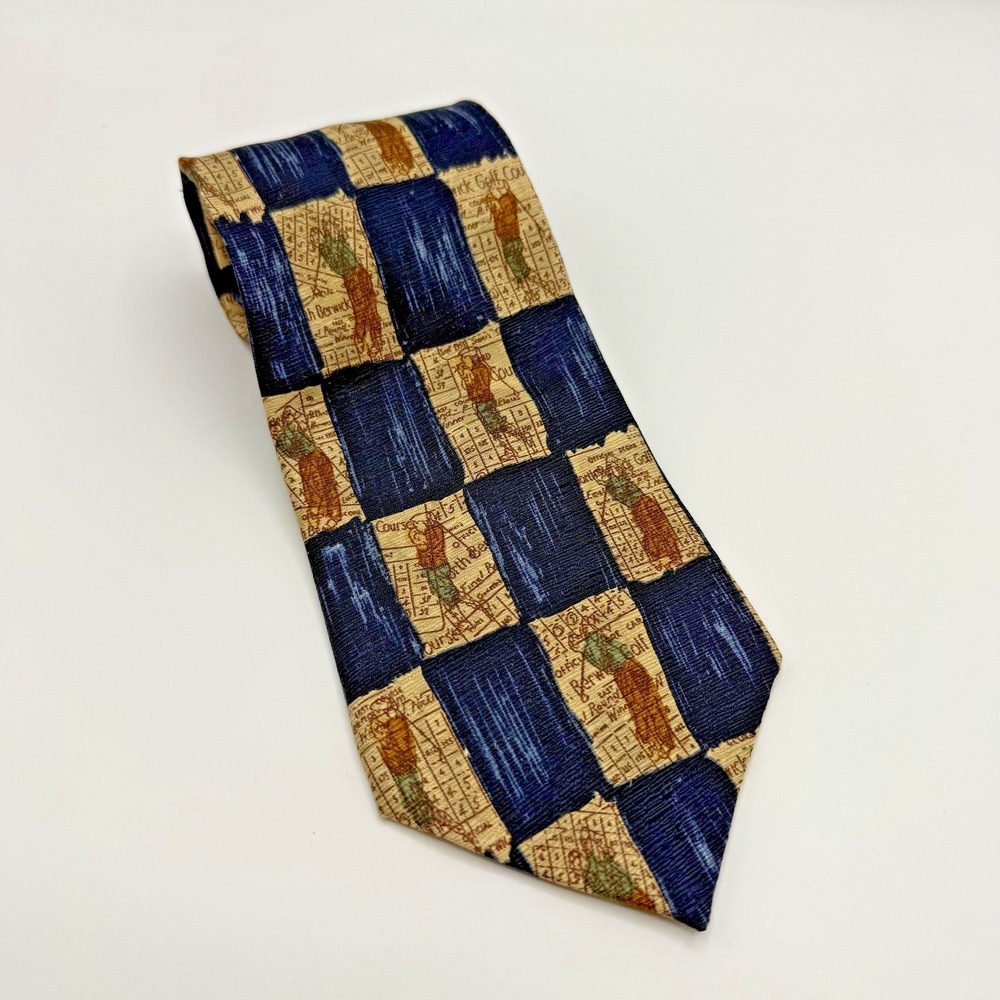 Nicklaus Mens Necktie 100% Imported Silk Made in USA Berwick Golf Course Pattern